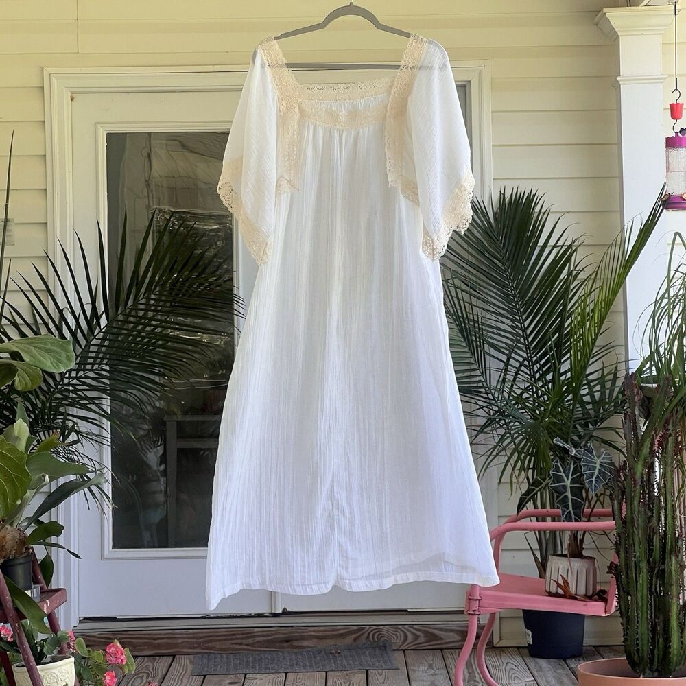Vtg Cream Gauzy Crochet Lace Trim Prairie Style Bohemian Maxi Dress Milkmaid